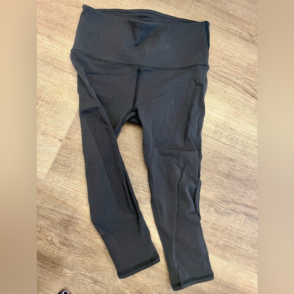 Lululemon Crop Leggings Size 4